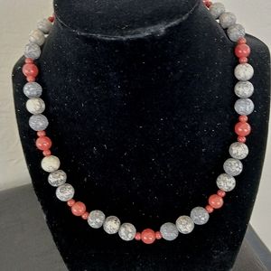 Agate and bead necklace